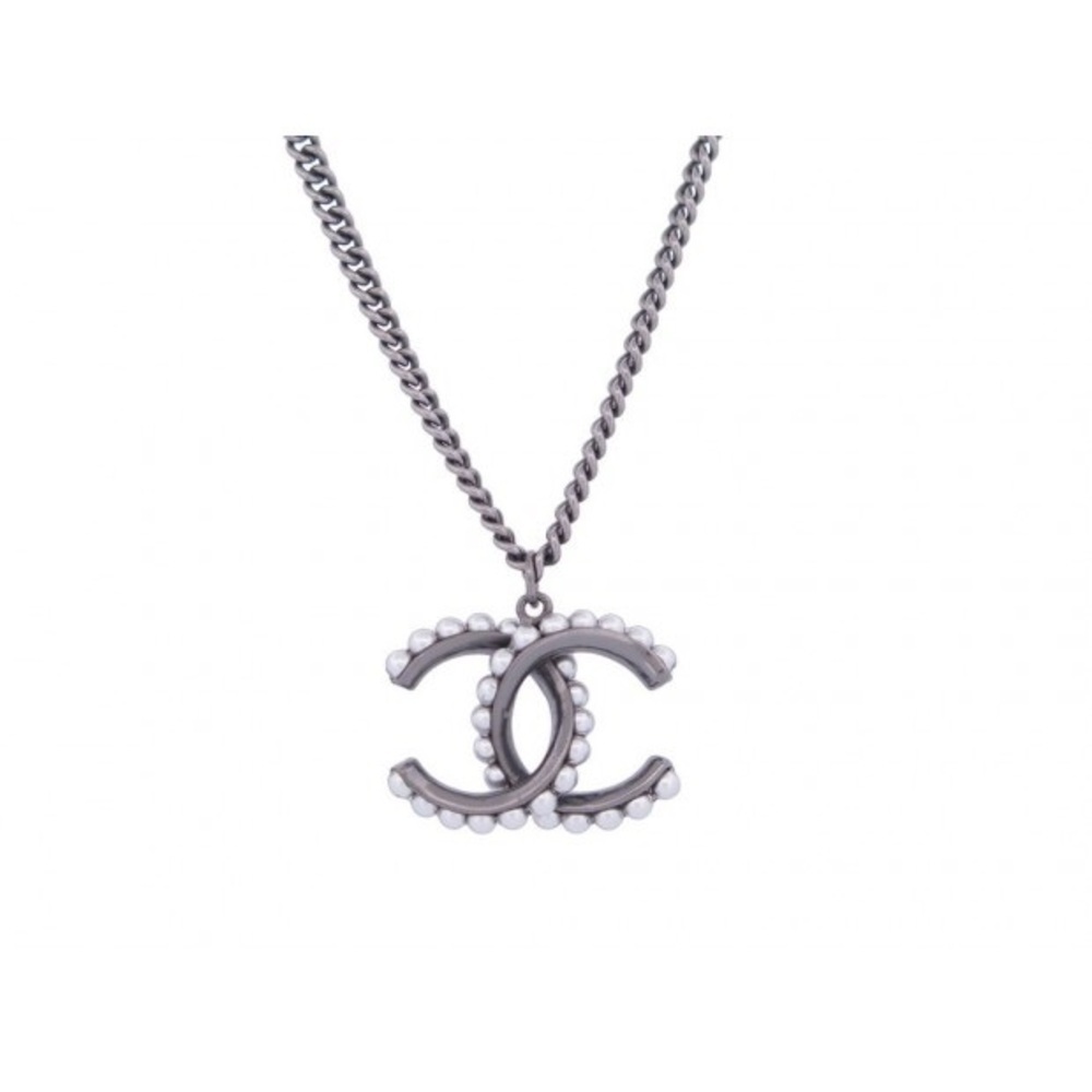Authentic Chanel CC Faux Pearl Necklace Gold Tone